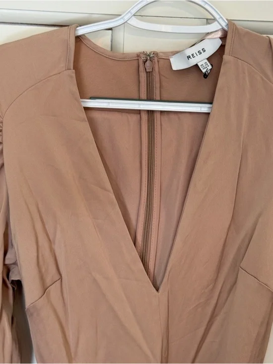 Reiss Elsa Blush Wide Leg Jumpsuit Belted V-Neck Long Sleeve Size 6 25270 - Picture 7 of 16